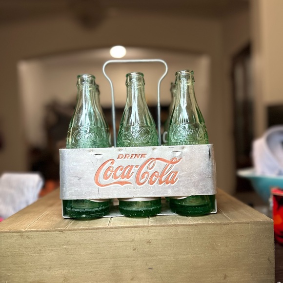 Vintage Coca-Cola Metal 6 pack bottle carrying container. - Picture 8 of 10